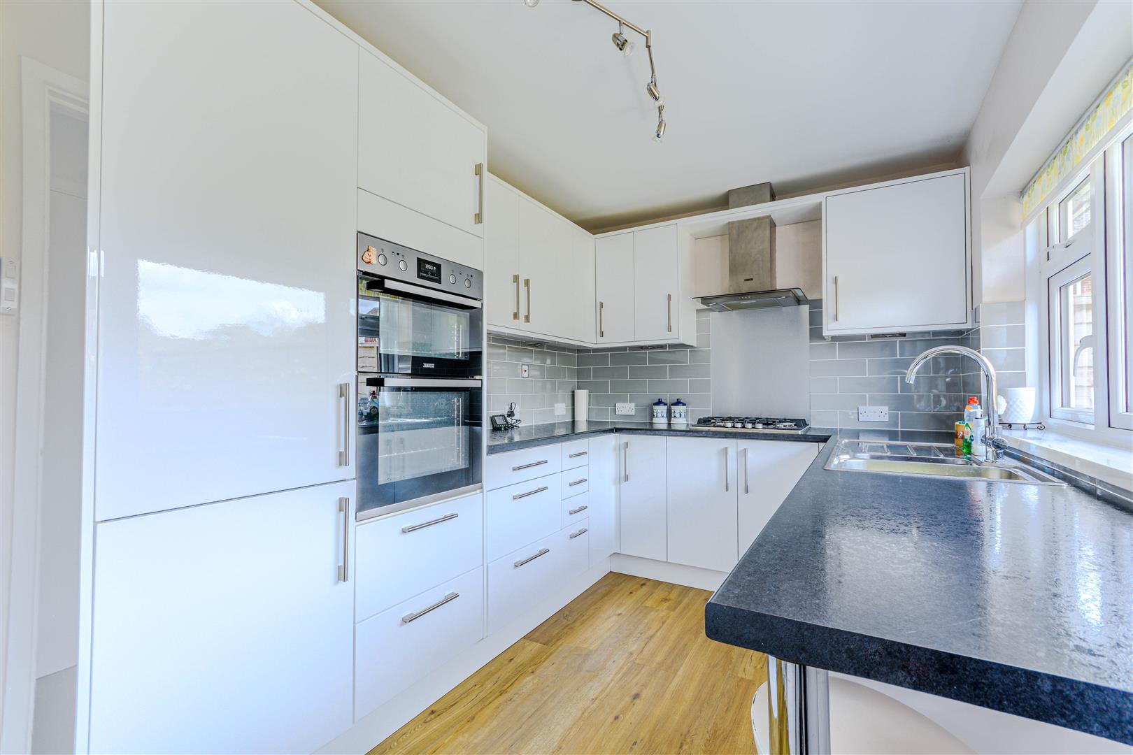 Battle Gates, Battle Rush, Witt & Wilson